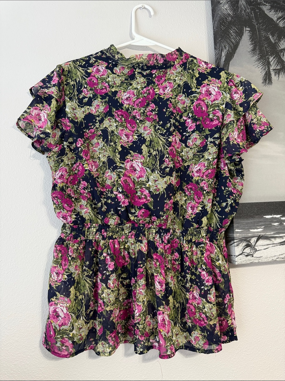 A Love Story Floral Blouse Large - Picture 8 of 9